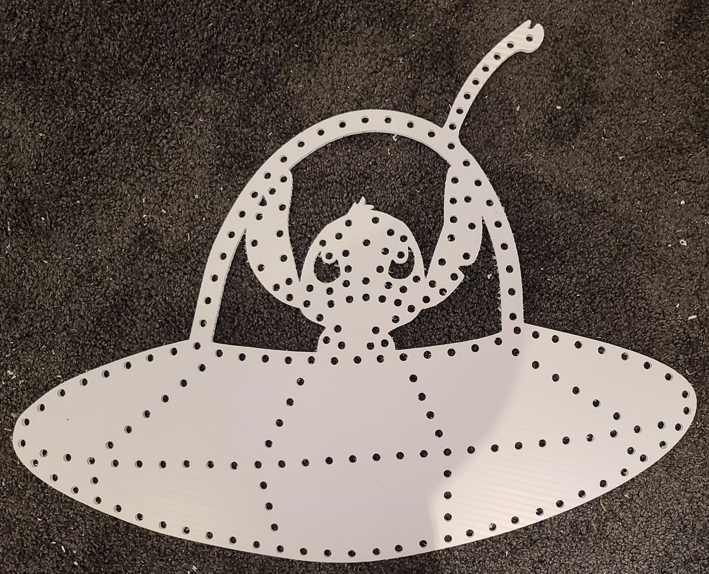 Alien in spaceship 2