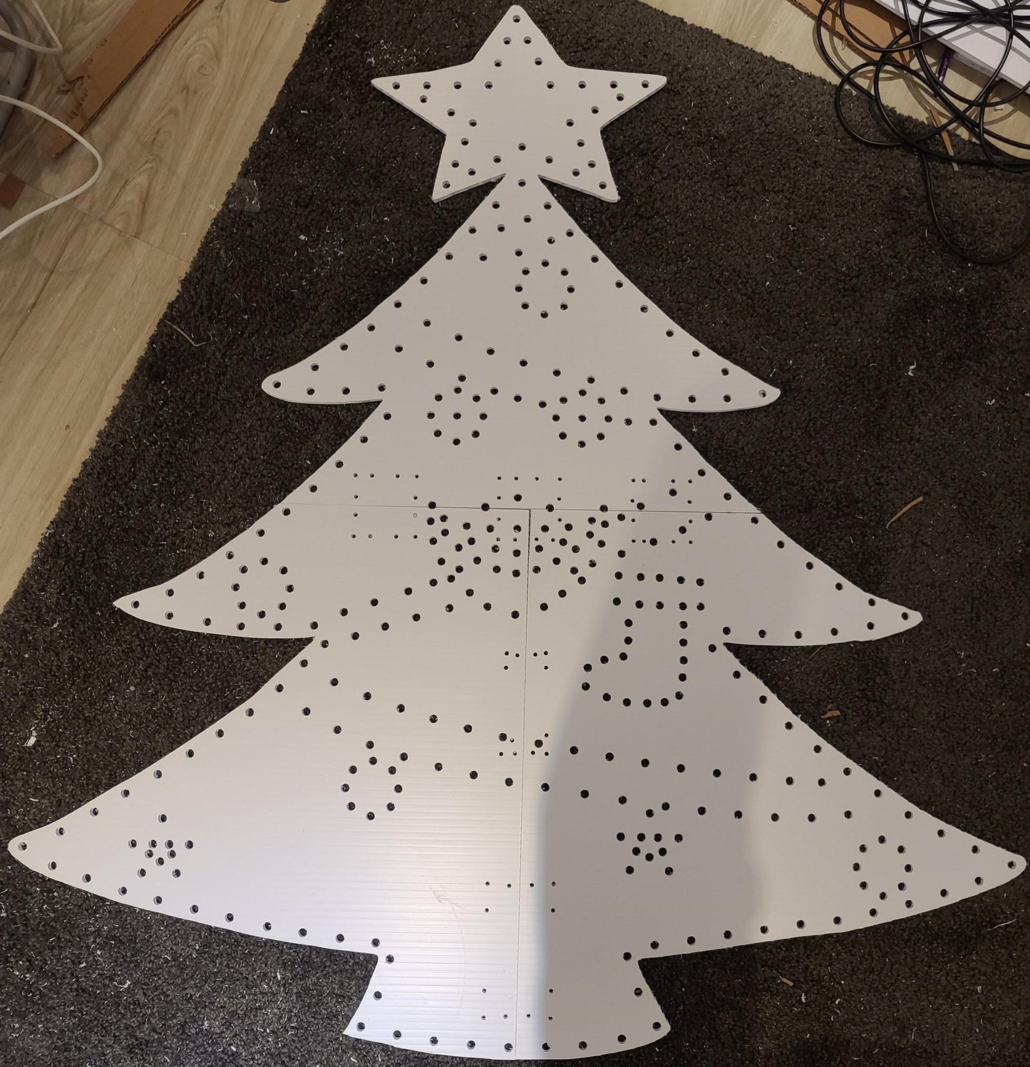 5ft singing Christmas Tree