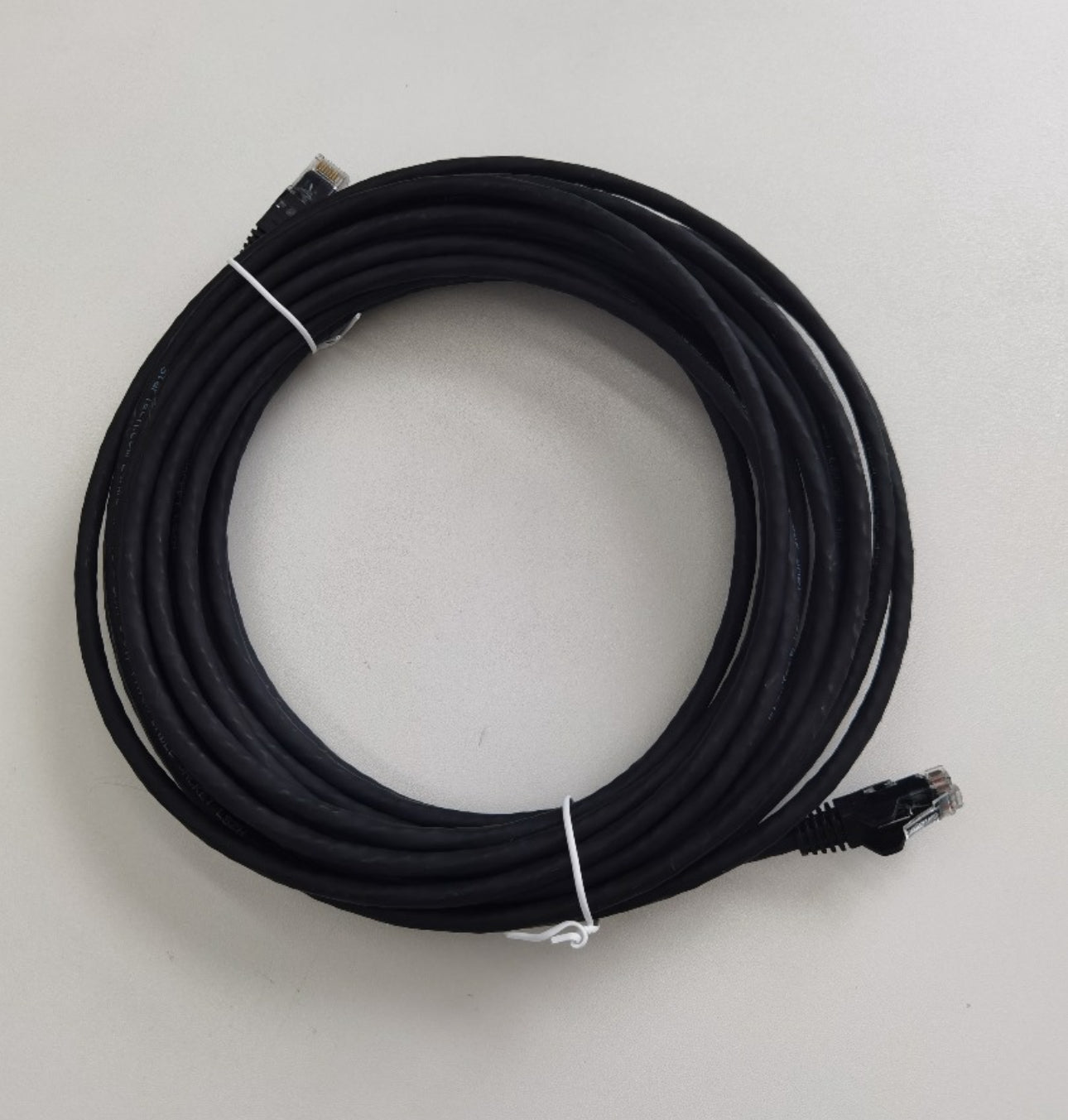 Premium Outdoor Cat6 Ethernet Patch Cord Network Cable - LSZH, High-Speed, Weather-Resistant, 7/0.20mm