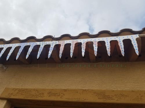 Icicle-Roofline Combo Mounting System