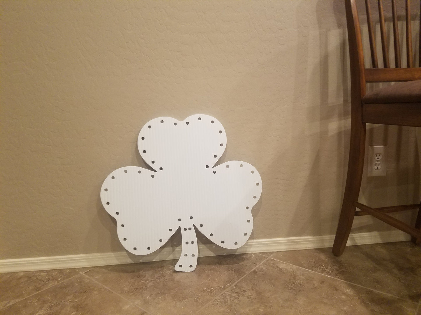 St. Patricks Day Shamrock (24 Inch)