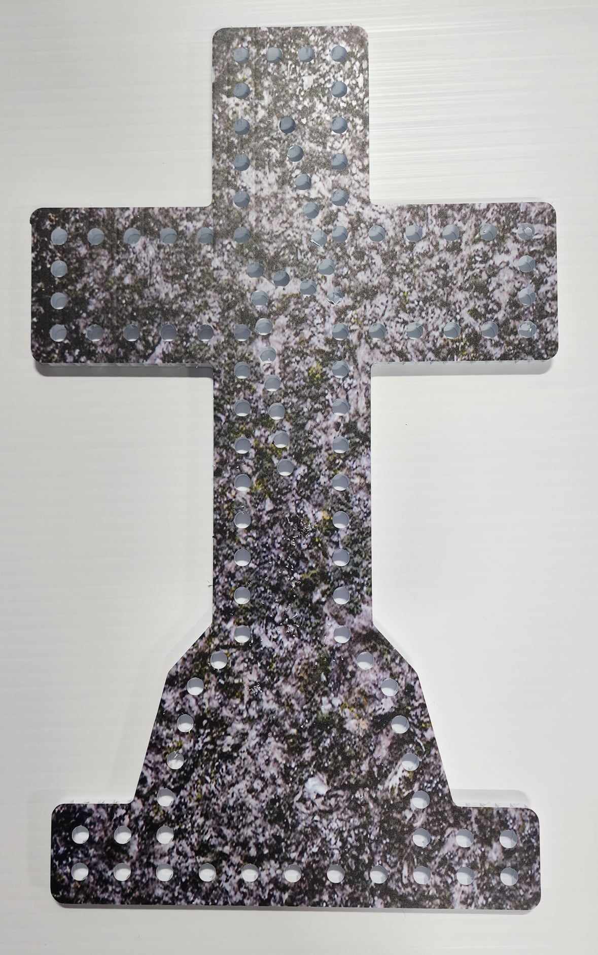 IMPRESSION Small Cross