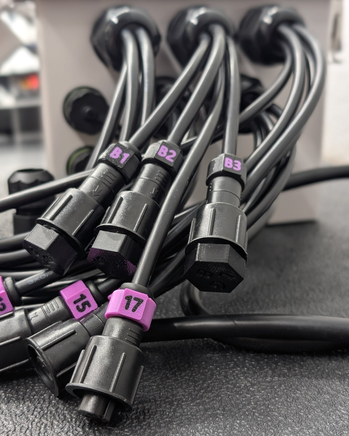 Baldrick17 – Ready-to-Run Pixel Controller (Cosmic Pro-Series)