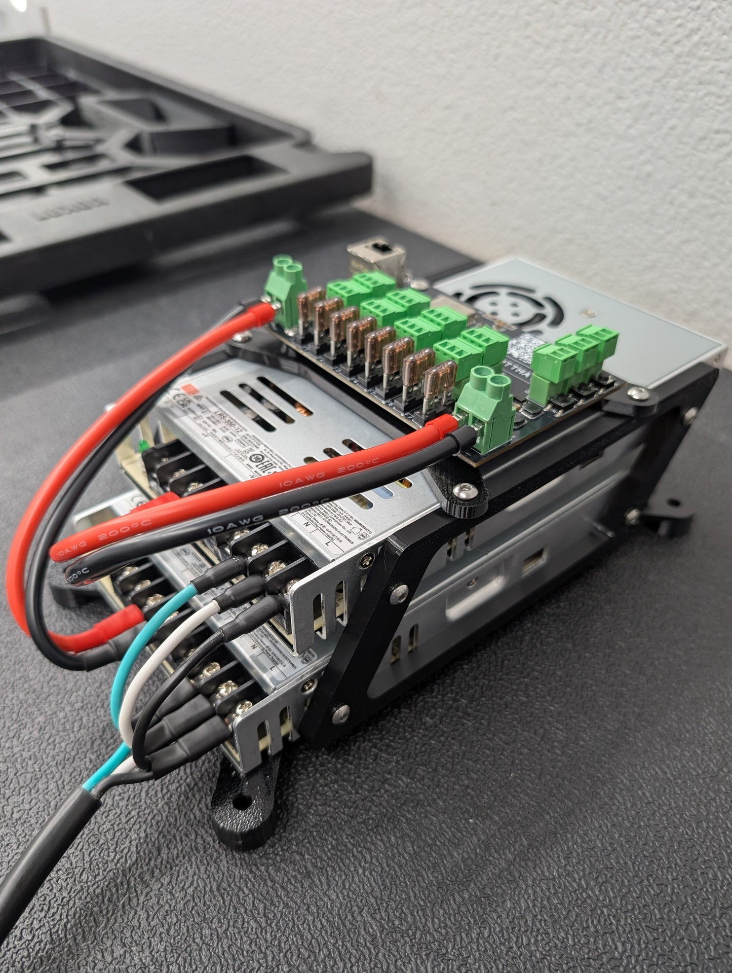 Baldrick8 – Ready-to-Run Pixel Controller (Cosmic 8-Series)